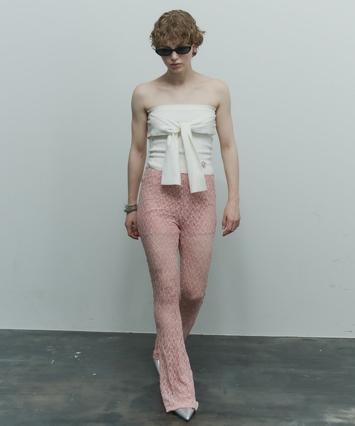 uyu.（ウユ）の「フロントリボンオフショルビスチェ【uyu./ウユ】（チューブトップ・レディース・アイボリー/グレー・FREE）」の11枚目の写真