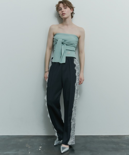 uyu.（ウユ）の「フロントリボンオフショルビスチェ【uyu./ウユ】（チューブトップ・レディース・アイボリー/グレー・FREE）」の22枚目の写真