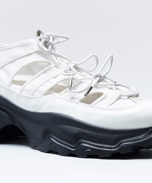 Lucida(ルシーダ)の「Zosma/ダブルリボンストレッチ厚底スニーカー(サンダル・レディース・ブラック/ホワイト/ベージュ・35/36/37/38/39)」の13枚目の写真