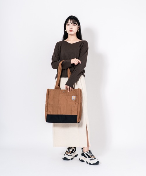 Carhartt(カーハート)の「【CARHARTT】トートバッグ Verical Snap Tote(トートバッグ・メンズ・ブラック/ブラウン・FREE)」の9枚目の写真