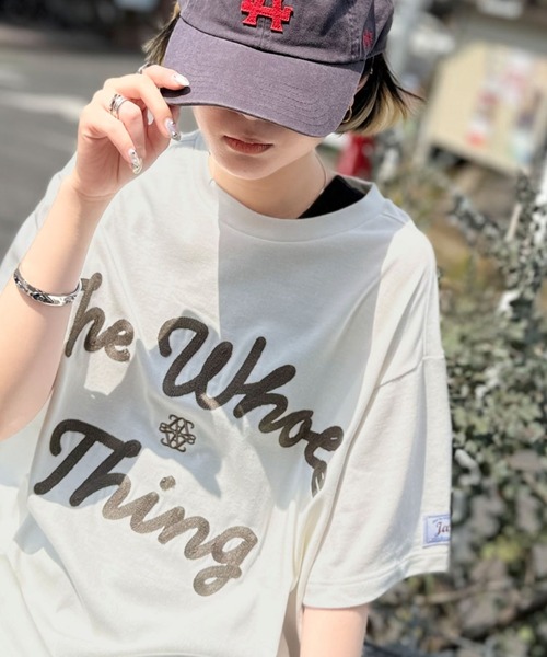 Java(ジャバ)の「《JaVaジャバコラボ》“トレンドを纏う”コード刺繍ロゴ半袖Tシャツ(オーバーサイズ)(Tシャツ/カットソー・レディース・ブラック/ホワイト/オートミール・LARGE/MEDIUM/SMALL/X-LARGE)」の5枚目の写真