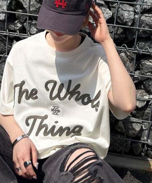 Java(ジャバ)の「《JaVaジャバコラボ》“トレンドを纏う”コード刺繍ロゴ半袖Tシャツ(オーバーサイズ)(Tシャツ/カットソー・レディース・ブラック/ホワイト/オートミール・LARGE/MEDIUM/SMALL/X-LARGE)」の6枚目の写真