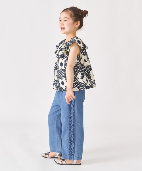ever closet(エバークローゼット)の「フリルが主役 デニムパンツ(デニムパンツ・キッズ・ブラック/ブルー/サックスブルー・90cm/100cm/110cm/120cm/130cm/140cm/150cm)」の9枚目の写真