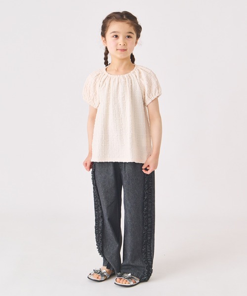 ever closet(エバークローゼット)の「フリルが主役 デニムパンツ(デニムパンツ・キッズ・ブラック/ブルー/サックスブルー・90cm/100cm/110cm/120cm/130cm/140cm/150cm)」の16枚目の写真
