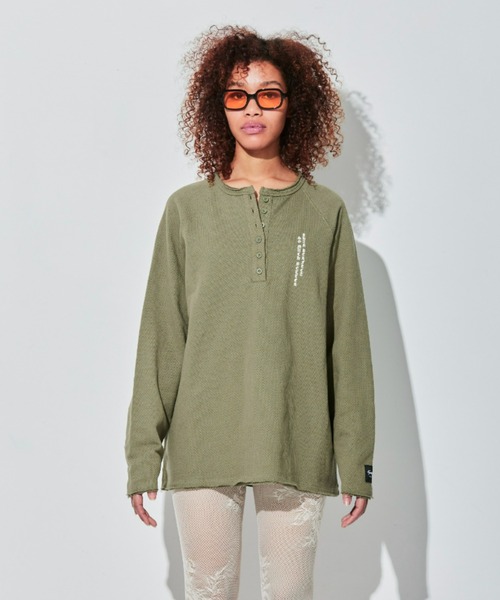 FIG&VIPER（フィグアンドバイパー）の「ヘンリーLOGOワッフルロンT（Tシャツ/カットソー・レディース・ホワイト/カーキ/ブラック・FREE）」の7枚目の写真