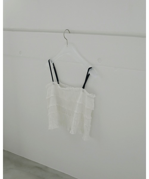 anuke（アンヌーク）の「Velourstrap Frill Camisole（キャミソール・レディース・ホワイト/マルチ/ブラック・FREE）」の7枚目の写真