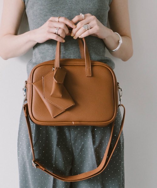 DRWCYS(ドロシーズ)の「マルチウェイケース付きバック(ショルダーバッグ・レディース・キャメル/ベージュ・FREE)」の3枚目の写真