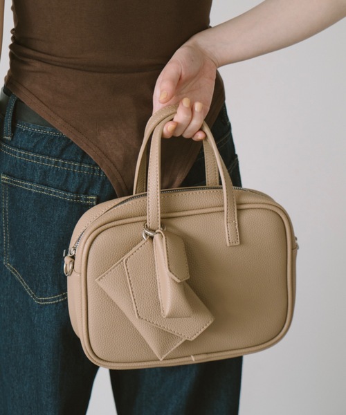 DRWCYS(ドロシーズ)の「マルチウェイケース付きバック(ショルダーバッグ・レディース・キャメル/ベージュ・FREE)」の13枚目の写真