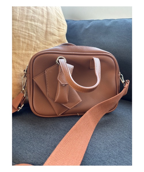 DRWCYS(ドロシーズ)の「マルチウェイケース付きバック(ショルダーバッグ・レディース・キャメル/ベージュ・FREE)」の20枚目の写真