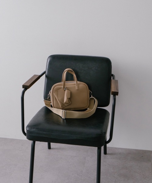 DRWCYS(ドロシーズ)の「マルチウェイケース付きバック(ショルダーバッグ・レディース・キャメル/ベージュ・FREE)」の21枚目の写真