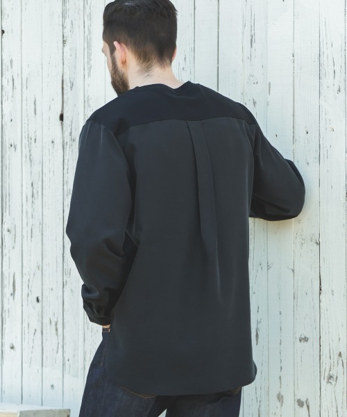 MR.OLIVE(ミスターオリーブ)の「MIX MATERIAL / HYBRID SHIRT(Tシャツ/カットソー・メンズ・ブラック/カーキ・MEDIUM/LARGE)」の14枚目の写真