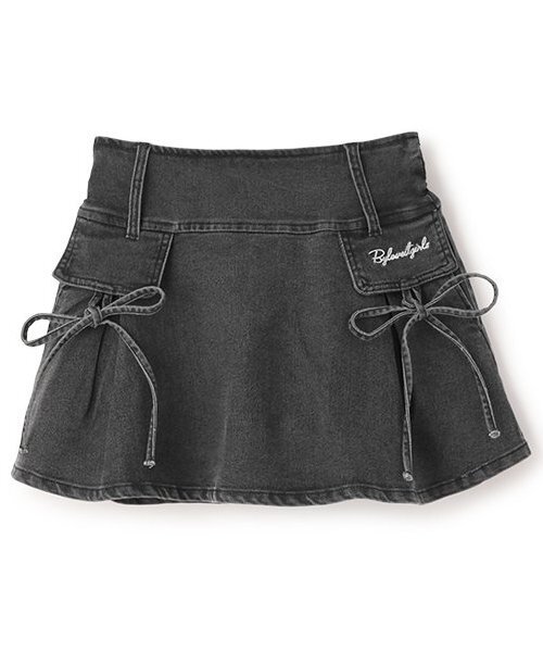 by LOVEiT（バイラビット）の「【ニコ☆プチ掲載】ポケットリボンスカート（スカート・キッズ・ブラック/オフホワイト/ブルー・150cm/160cm/130cm/140cm/120cm）」の2枚目の写真