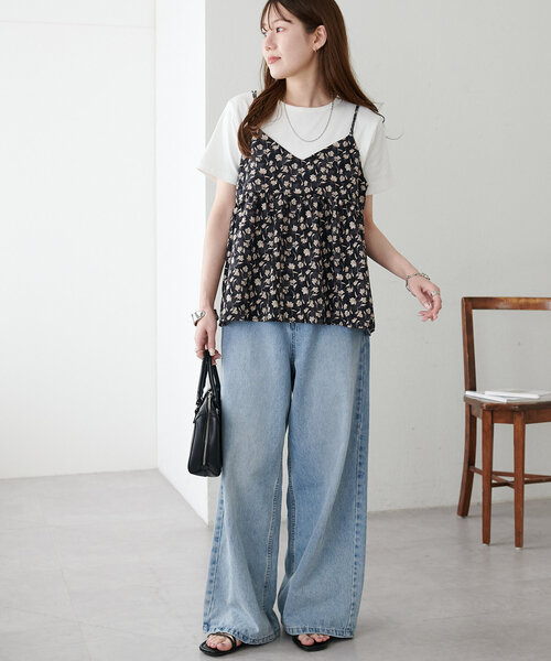 DISCOAT(ディスコート)の「花柄Vネックキャミ(キャミソール・レディース・ブラック/ベージュ・FREE)」の8枚目の写真