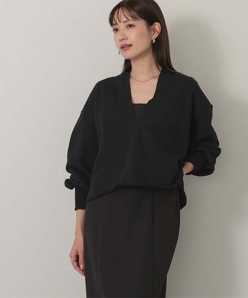 UR'S(ユアーズ)の「深Vネックスウェットプルオーバー(Tシャツ/カットソー・レディース・チャコール/オートミール/ブラック・L/M)」の9枚目の写真