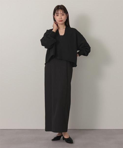 UR'S(ユアーズ)の「深Vネックスウェットプルオーバー(Tシャツ/カットソー・レディース・チャコール/オートミール/ブラック・L/M)」の12枚目の写真