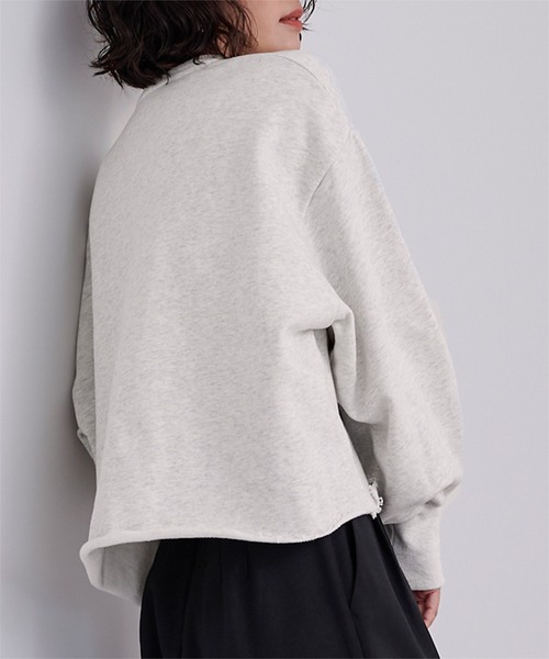 UR'S(ユアーズ)の「深Vネックスウェットプルオーバー(Tシャツ/カットソー・レディース・チャコール/オートミール/ブラック・L/M)」の22枚目の写真