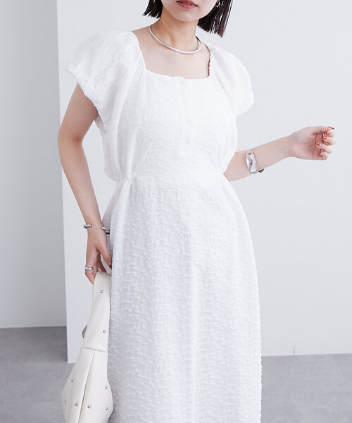 エンボスパフワンピース
