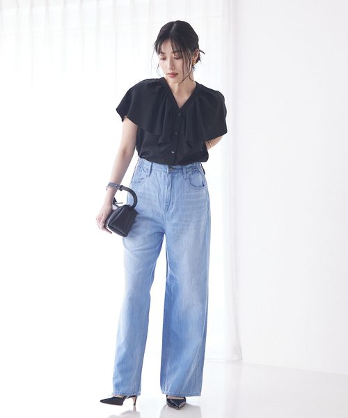 qualite(カリテ)の「ラッフルカラーVネックブラウス(シャツ/ブラウス・レディース・ブラック/カーキ/オフホワイト・フリー)」の19枚目の写真