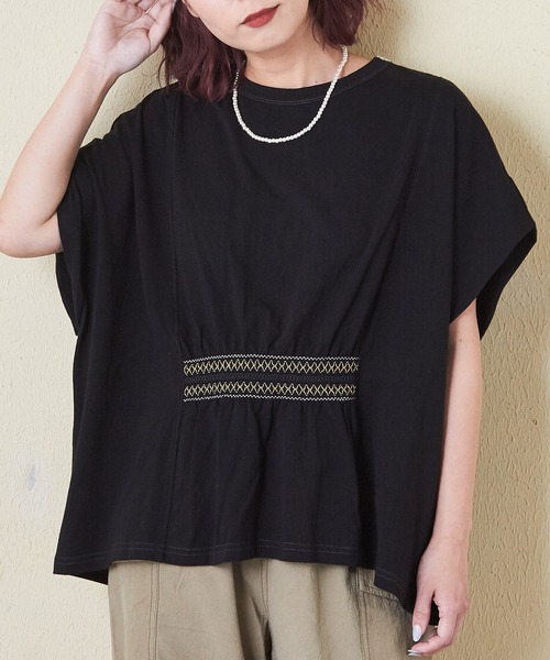 CUBE SUGAR(キューブシュガー)の「21/-OE天竺スモッキング刺繍プルオーバー(Tシャツ/カットソー・レディース・ナチュラル/ブラック/オレンジ・M)」の1枚目の写真