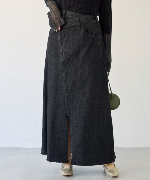 LAVEANGE（ラビアンジェ）の「アシメフロントデニムスカート（デニムスカート・レディース・ネイビー/ブラック・M/LL/3L/4L）」の17枚目の写真