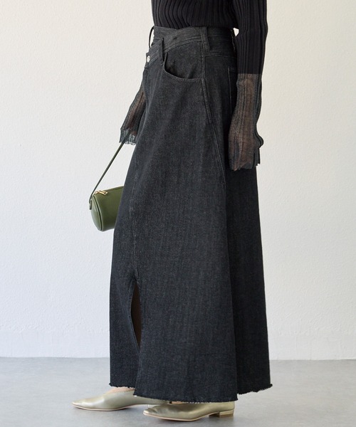 LAVEANGE（ラビアンジェ）の「アシメフロントデニムスカート（デニムスカート・レディース・ネイビー/ブラック・M/LL/3L/4L）」の18枚目の写真