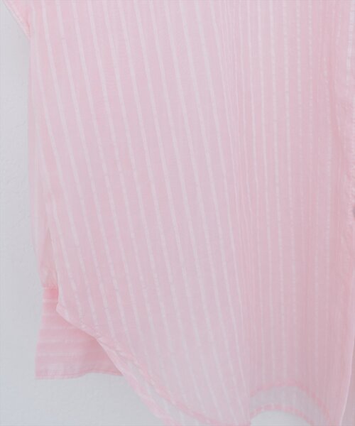 natural couture(ナチュラルクチュール)の「【WEB限定】シアービッグシャツ(シャツ/ブラウス・レディース・ブラック/ピンク/オフホワイト/ブルー・FREE)」の21枚目の写真