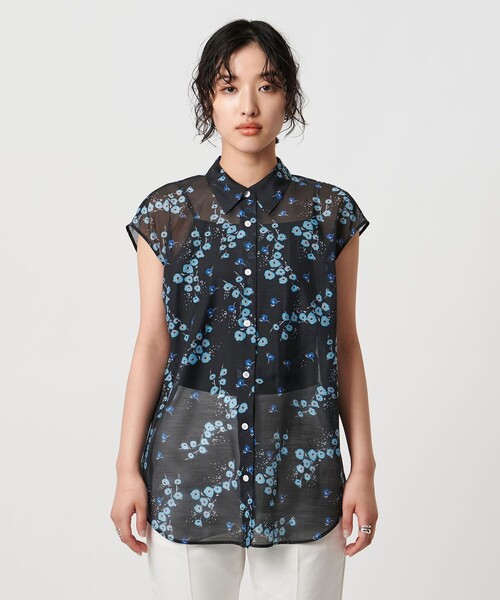 UNITED ARROWS(ユナイテッドアローズ)の「オーガンジープリント ノースリーブブラウス -ウォッシャブル-(シャツ/ブラウス・レディース・その他1/ホワイト/ネイビー・FREE)」の12枚目の写真