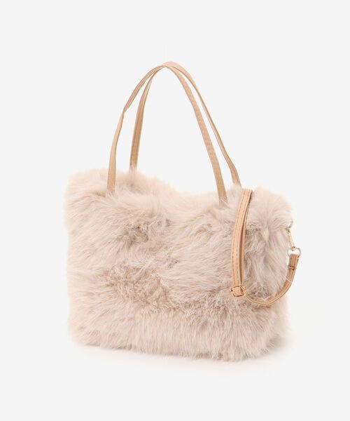 le.coeur blanc（ルクールブラン）の「《ランキング1位》フェイクファー2WAYバッグ（ショルダーバッグ・レディース・ベージュ/アイボリー/ブラック・FREE）」の5枚目の写真