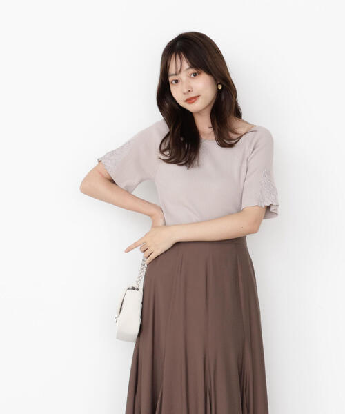 PROPORTION BODY DRESSING（プロポーションボディドレッシング）の「エンブロイダリースリーブニット / 1215270804（ニット/セーター・レディース・グリーン/グレー/ベージュ・FREE）」の2枚目の写真