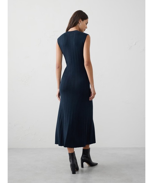 BANANA REPUBLIC FACTORY STORE（バナナリパブリック ファクトリーストア）の「BANANA REPUBLIC FACTORY STORE　　リブニット マキシワンピース（ワンピース・レディース・レッド系その他/ネイビー・L/M/S/XS）」の5枚目の写真