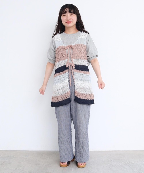 l'atelier du savon（アトリエドサボン）の「ぽつぽつ糸のcraft　knitベスト（ベスト・レディース・イエロー/ネイビー/オフホワイト・FREE）」の14枚目の写真