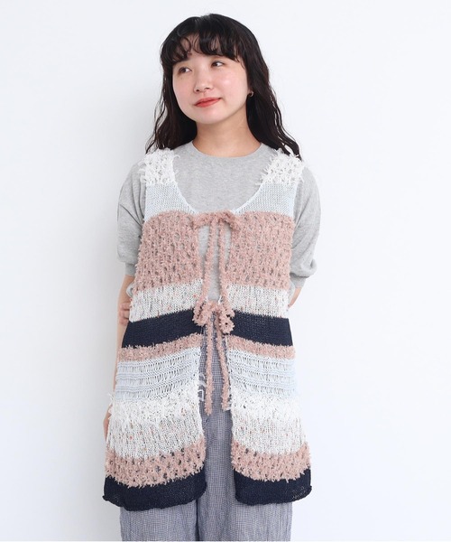 l'atelier du savon（アトリエドサボン）の「ぽつぽつ糸のcraft　knitベスト（ベスト・レディース・イエロー/ネイビー/オフホワイト・FREE）」の21枚目の写真