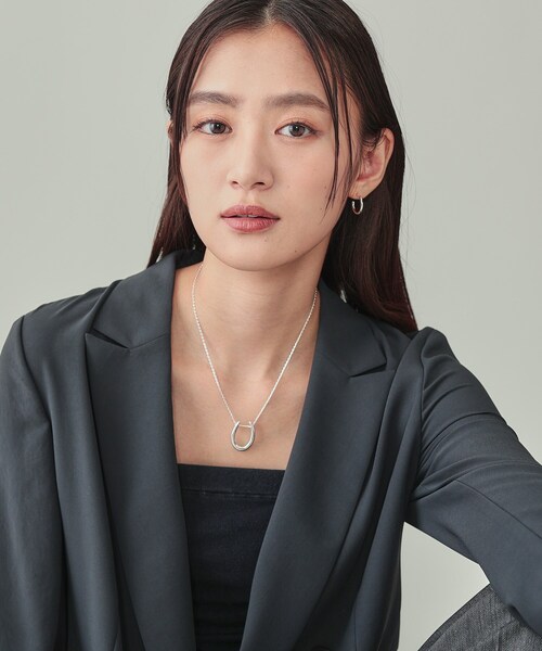INDIVI（インディヴィ）の「【選べるトップパーツ】ワントップネックレス（ネックレス・レディース・シルバー系5/シルバー/ゴールド・00）」の8枚目の写真