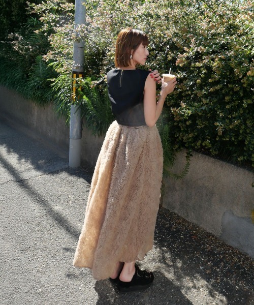 ANDRESD】mocomoco set up dress 人気 ベージュ×ブラック mocomoco set