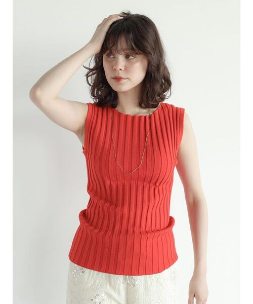 FIKA.(フィーカ)の「Wide rib sleeveless pullover(ニット/セーター・レディース・イエロー系その他4/チャコール/オレンジ系3/ダークブラウン・MEDIUM)」の6枚目の写真