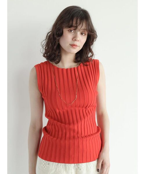 FIKA.(フィーカ)の「Wide rib sleeveless pullover(ニット/セーター・レディース・イエロー系その他4/チャコール/オレンジ系3/ダークブラウン・MEDIUM)」の4枚目の写真