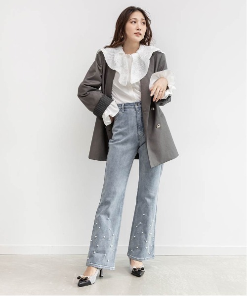 RANDA(ランダ)の「3Dフラワービッグカラーブラウス(シャツ/ブラウス・レディース・ホワイト/ブラック・FREE)」の13枚目の写真