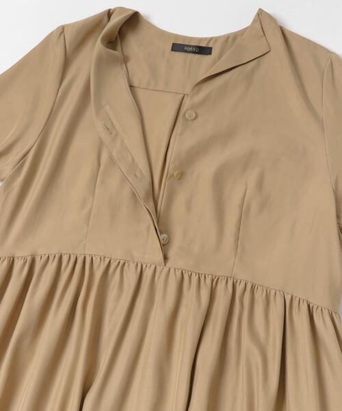 URBAN RESEARCH ROSSO WOMEN（アーバンリサーチ　ロッソ）の「キュプラ混フィブリルギャザーワンピース（ワンピース・レディース・ベージュ/ブラック/ブラウン系その他・FREE）」の9枚目の写真