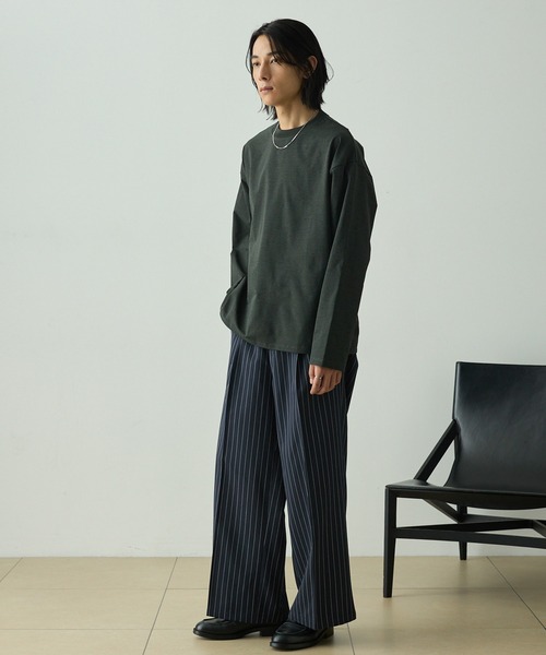 EMMA CLOTHES(エマクローズ)の「ドローストリング ストレッチ オーバーサイズロングスリーブTee / UVカット・撥水・イージーケア(Tシャツ/カットソー・メンズ・ブラック/グレイッシュベージュ/ライトグレー/ネイビー/チャコール・S/M/L)」の13枚目の写真