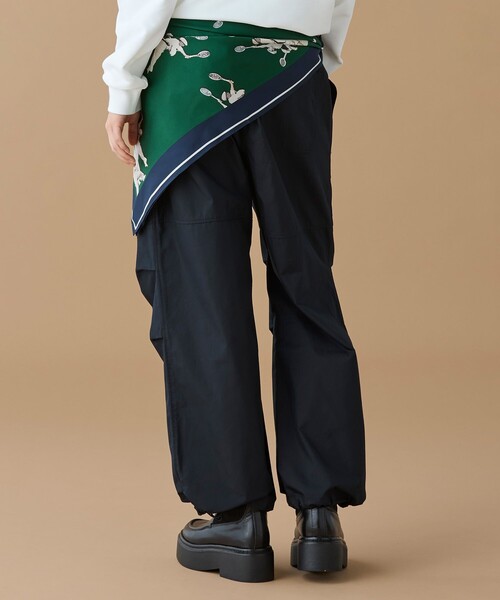 LACOSTE（ラコステ）の「ワイドベイカーパンツ（チノパンツ・レディース・ブラック/オリーブ・34/36/38/40）」の18枚目の写真