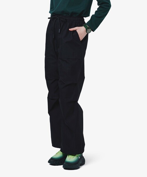 LACOSTE（ラコステ）の「ワイドベイカーパンツ（チノパンツ・レディース・ブラック/オリーブ・34/36/38/40）」の13枚目の写真