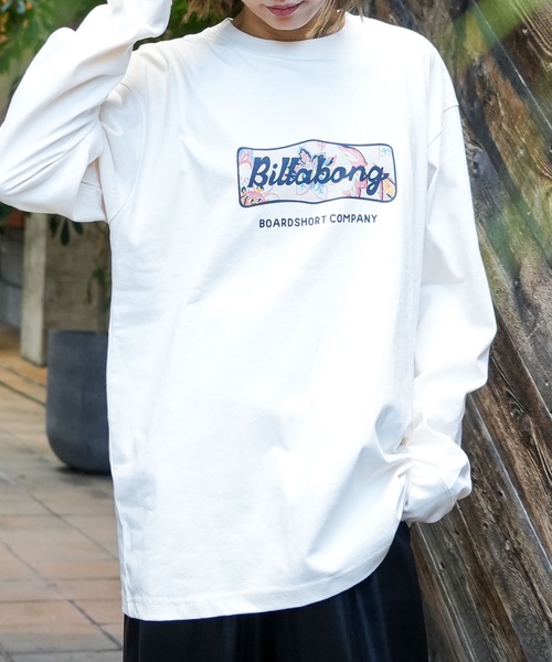 BILLABONG(ビラボン)の「BILLABONG メンズ SIGN ロンT 【OVER FIT】 【2025年秋冬モデル】/ビラボンロゴフロントプリント長袖ロンT(Tシャツ/カットソー・メンズ・ブルー系その他/クリーム/ホワイト・X-LARGE/LARGE/MEDIUM)」の2枚目の写真