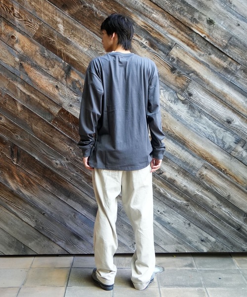 BILLABONG(ビラボン)の「BILLABONG メンズ SIGN ロンT 【OVER FIT】 【2025年秋冬モデル】/ビラボンロゴフロントプリント長袖ロンT(Tシャツ/カットソー・メンズ・ブルー系その他/クリーム/ホワイト・X-LARGE/LARGE/MEDIUM)」の5枚目の写真
