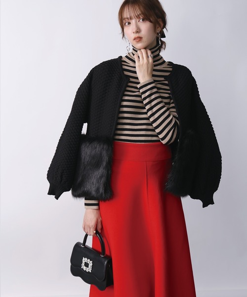 PICCIN PERLA（ピッチンペルラ）の「ファー切り替えカーディガン（カーディガン/ボレロ・レディース・ブラック/オフホワイト・M）」の4枚目の写真