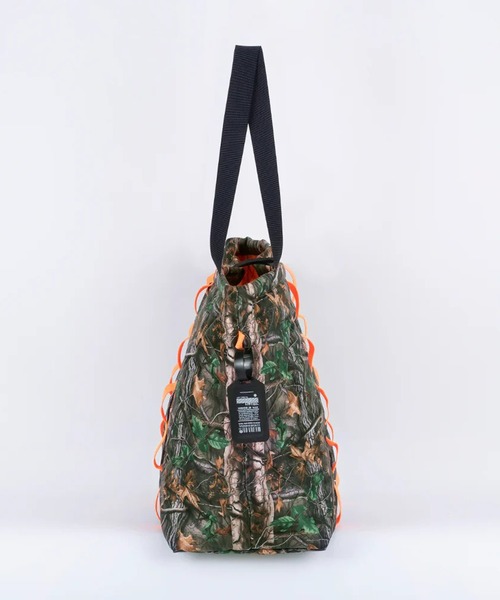 WEEKEND(ER)(ウィークエンダー)の「WEEKEND(ER) QUILTED TOTE(トートバッグ・メンズ・ブラック/ベージュ/ブルー/カモフラージュ・FREE)」の7枚目の写真