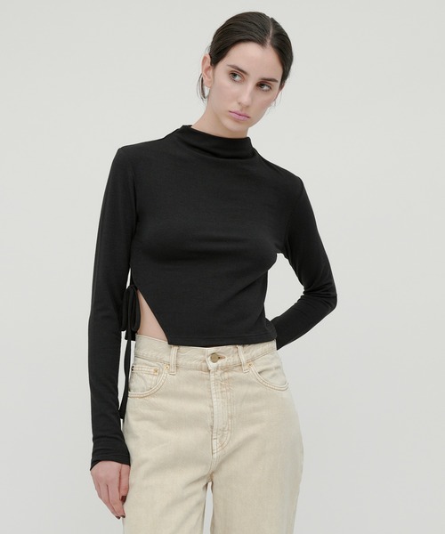 kiehtova（キエトヴァ）の「【kiehtova】SMOOTH SIDE SLIT TOPS/スムース サイドスリット トップス KTWR45（Tシャツ/カットソー・レディース・グレー/アイボリー/ブラック・FREE）」の14枚目の写真