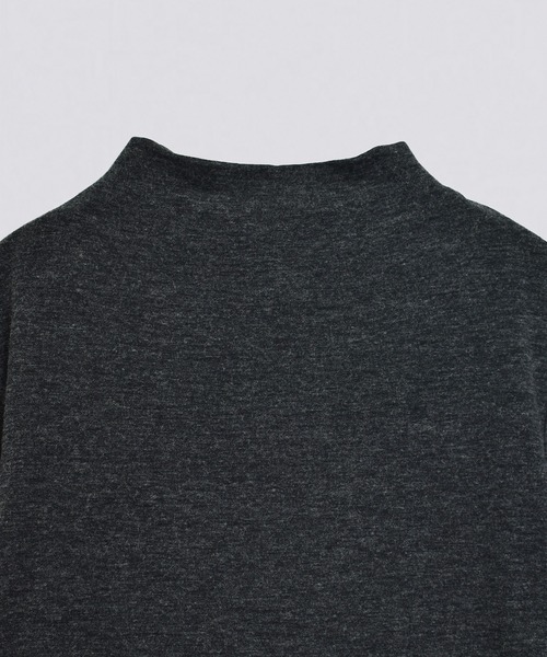 kiehtova（キエトヴァ）の「【kiehtova】SMOOTH SIDE SLIT TOPS/スムース サイドスリット トップス KTWR45（Tシャツ/カットソー・レディース・グレー/アイボリー/ブラック・FREE）」の5枚目の写真