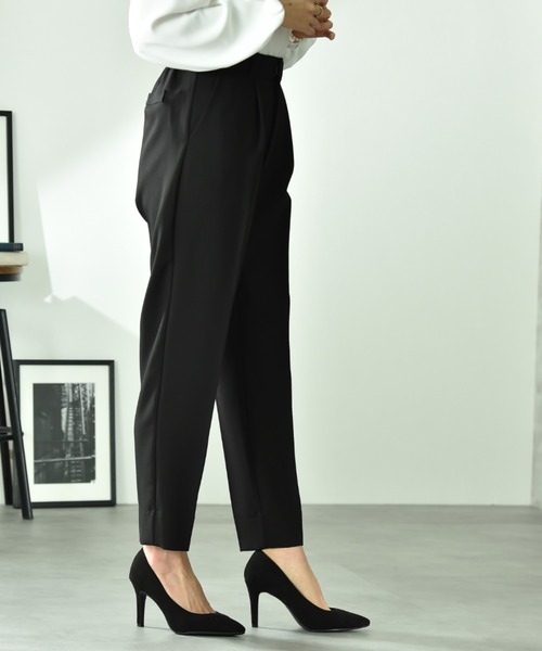 INTERPLANET（インタープラネット）の「ＴＲダブルクロステーパードパンツ（その他パンツ・レディース・ブラック/グレイッシュベージュ・FREE）」の15枚目の写真