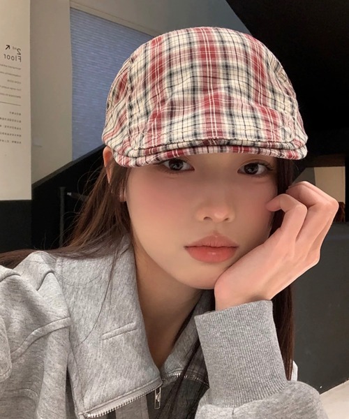 shopnikoniko(ショップニコニコ)の「ハンチング帽 チェック ベレー帽 ハンチング帽子(ハンチング/ベレー帽・レディース・グレー/レッド/イエロー・フリー)」の8枚目の写真