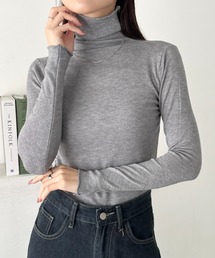 タートルネックトップス